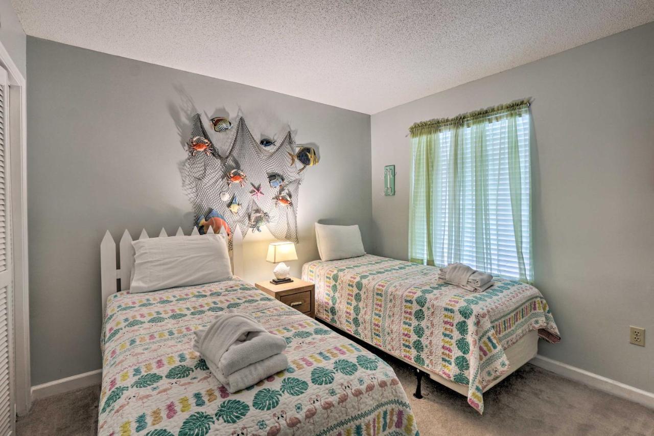 Colorful Hilton Head Condo With Beach And Pool Access! Hilton Head Island Kültér fotó